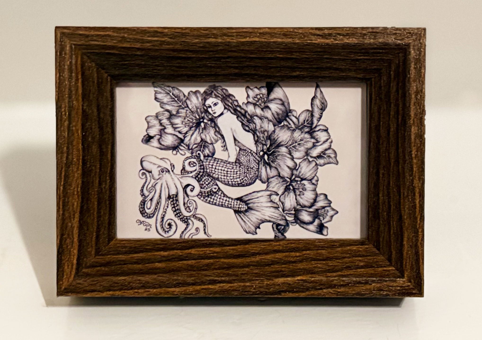 In a trance, Mini Collectible Wood Frame